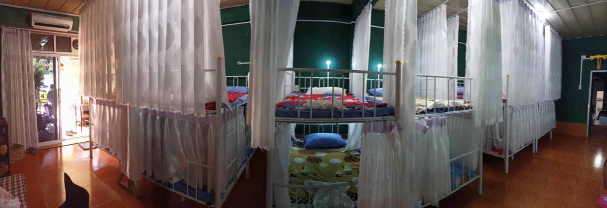Hostel Neva Paris Pakxe Eksteriør billede